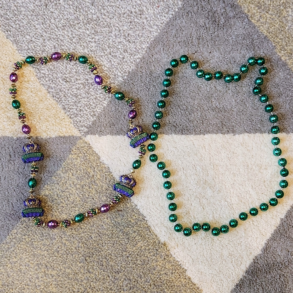 Oversived Purple and Green Beaded Necklace Set
